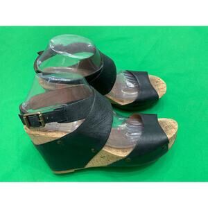 Lucky Brand Moran wedge sandals in black leather with a cork sole size 9